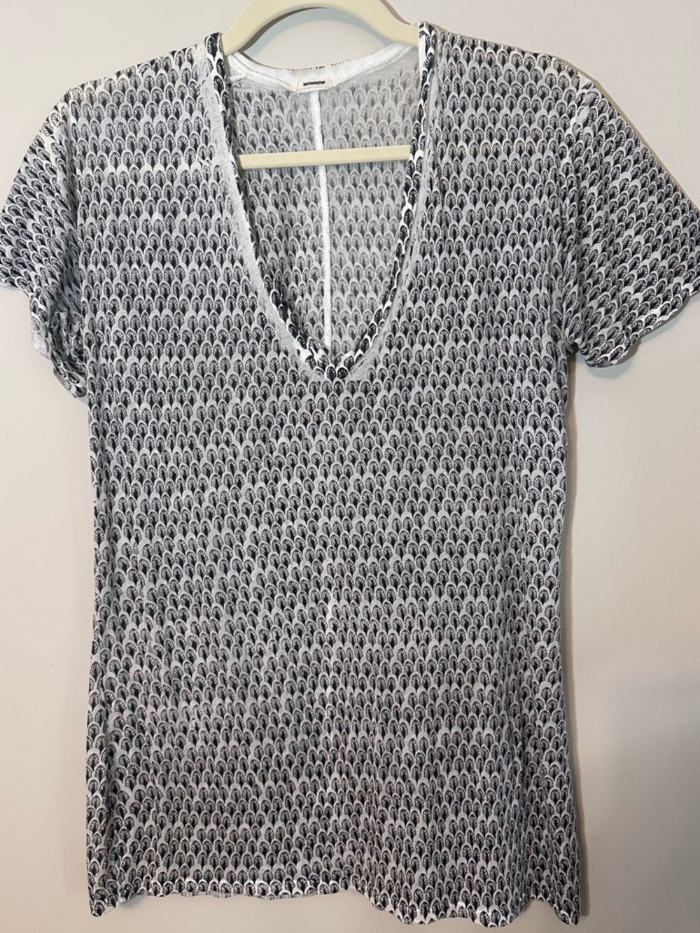 Monrow Womens Black & White Patterned V-Neck 100% Cotton Top Relaxed Basic
